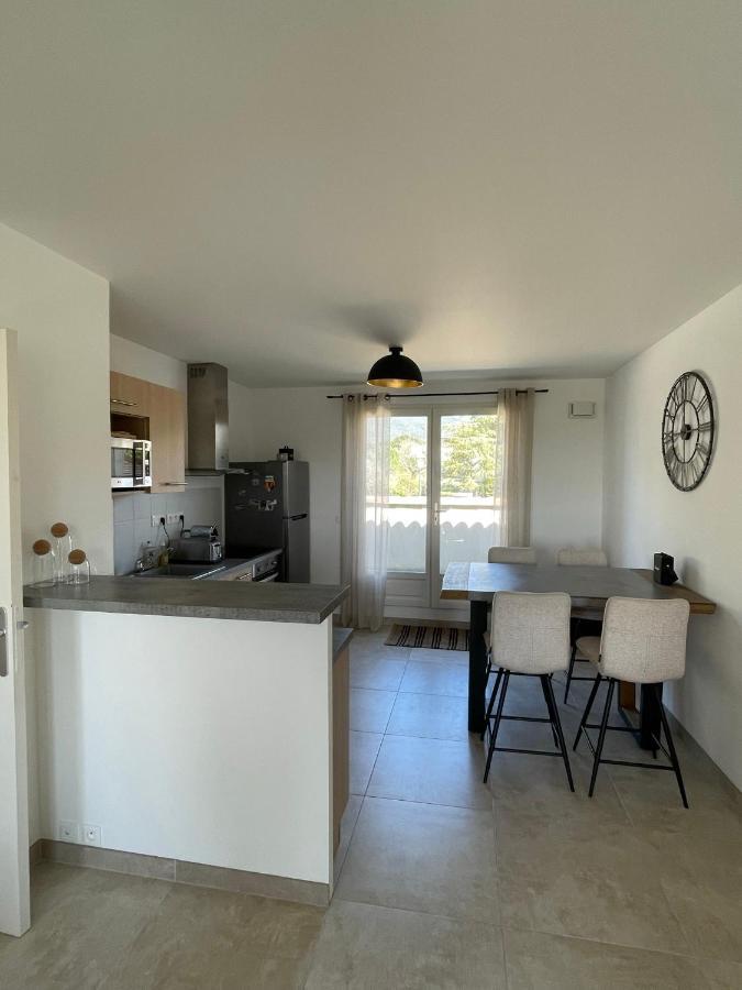Le Lourmarinois Apartment Bagian luar foto